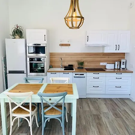 47m2 Avec Jardin, A 10 Mn Des Sables D'olonne *